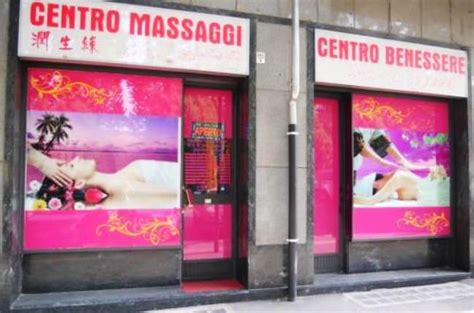 Erotic massage Mogliano Veneto