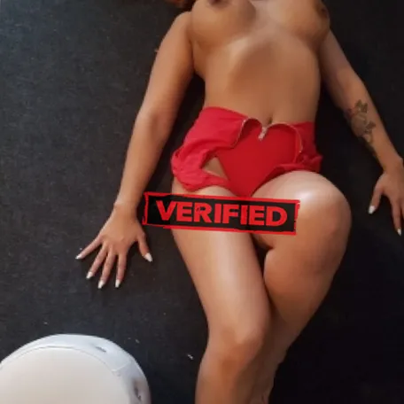 Laura fucker Erotic massage Sobrance